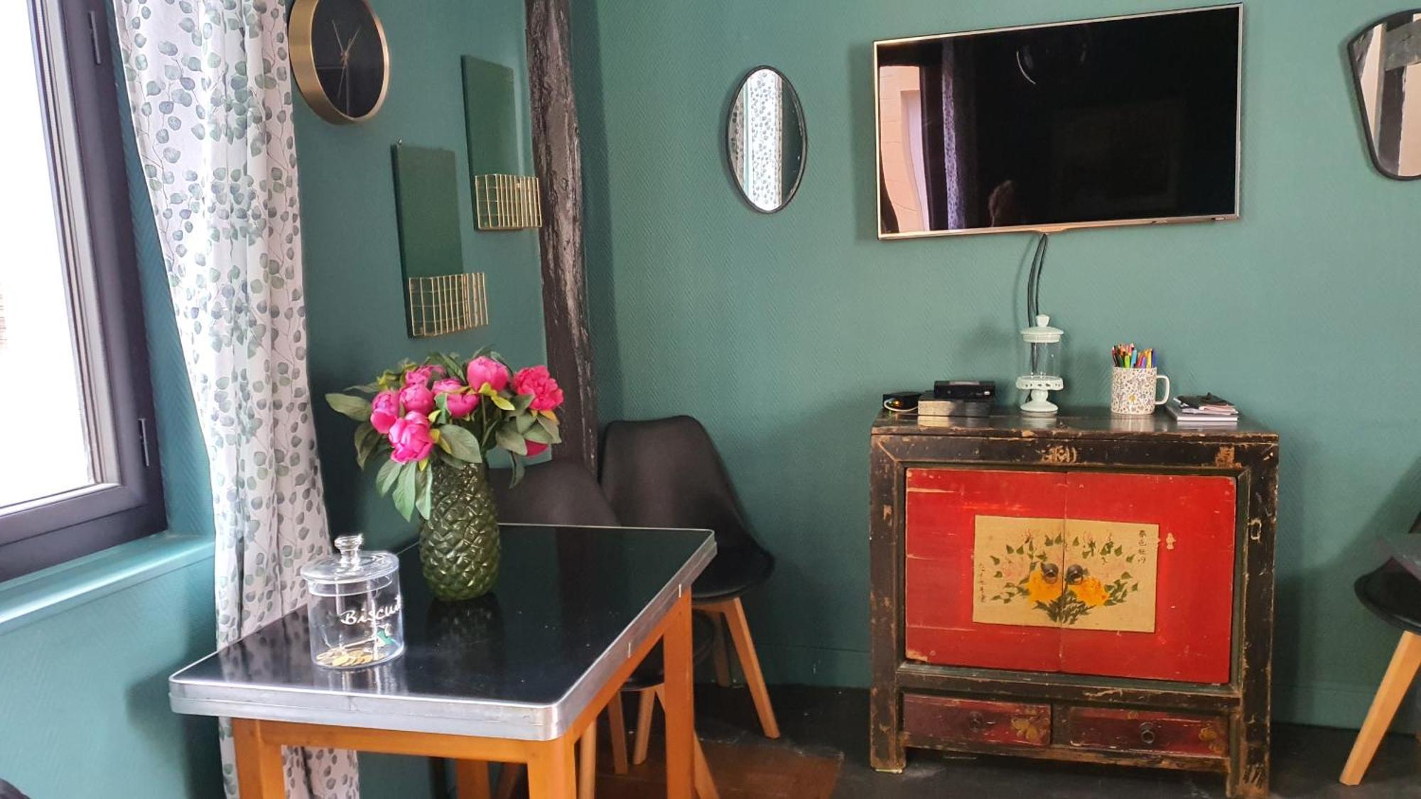 Appartement Typique Rouen Centre Tout Confort ภายนอก รูปภาพ